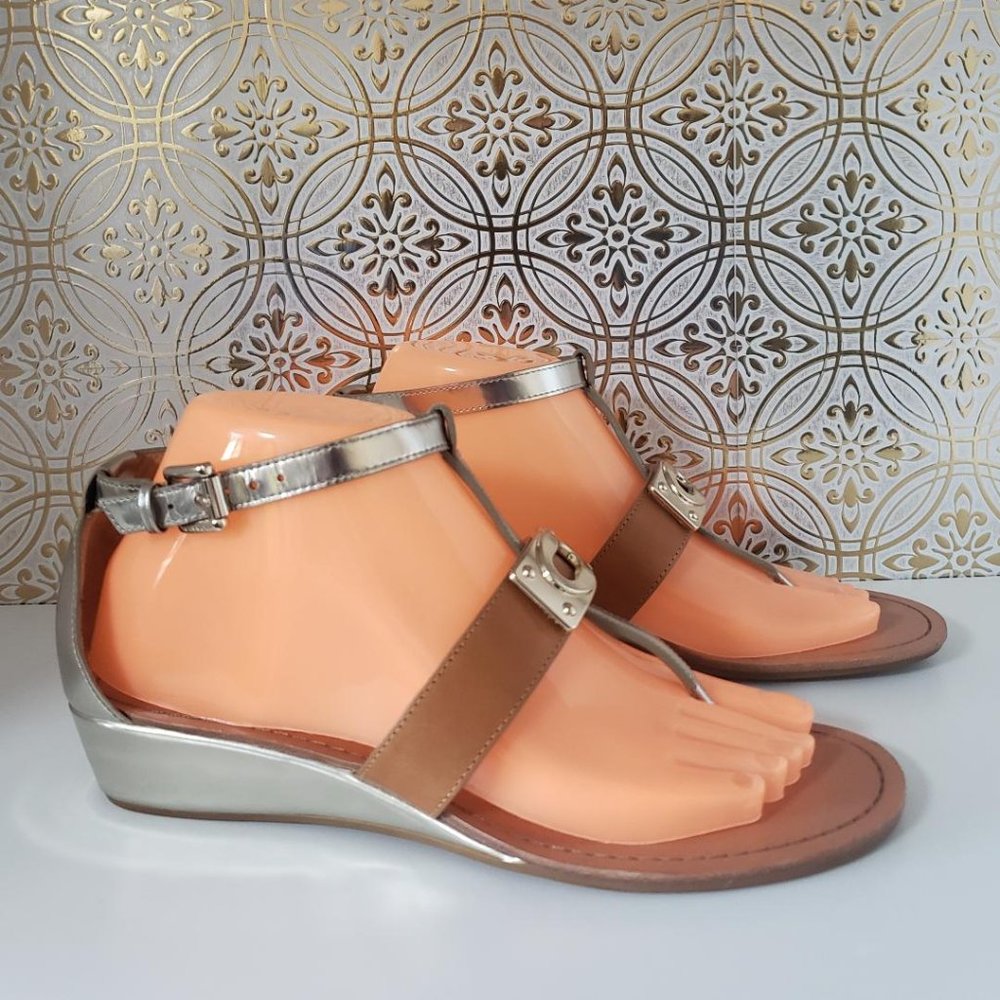Coach Summer sandals new in the box Size 7